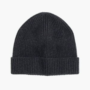 Bonnet d'hiver en tricot pour hommes femmes tissu acrylique doux design à revers marque personnalisée pour le commerce de gros - Product Image 3