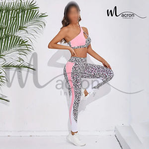 Ropa Deportiva de Primera Calidad, el Mejor Material, Producto Moderno, Conjunto Deportivo de Cintura Alta con Nuevo Diseño para Mujer, Bra Deportivo y Leggings - Product Image 4