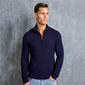 Pull confortable pour homme Idéal pour les boutiques de mode et les détaillants en ligne Soutenant l'impression et l'emballage d'étiquettes personnalisées - Product Image 1