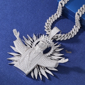 Diseñador de los hombres Hip Hop Iced Bling collar 925 plata esterlina oro blanco laboratorio crecido diamante colgante coronado Jesús figura de lujo - Product Image 2