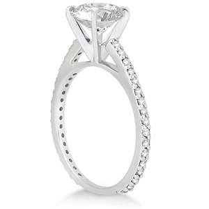 แหวนหมั้นเพชรทรงเพ็ตตี้ อีเทอร์นิตี้ ทองคำขาว 18K 0.55 กะรัต - Product Image 1