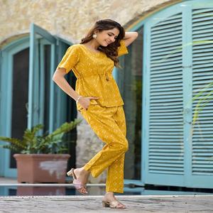 Conjunto de Pantalones Cortos Casuales Vintage de Dos Piezas con Estampado Personalizado para Mujer, Pantalones de Cintura Elástica con Manga Tres Cuartos, 100% Algodón, Verano - Product Image 3