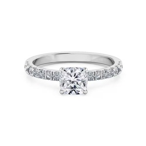 แหวนหมั้นเพชรทรงเหลี่ยมประดับเพชรแล็บโกรว์บนวงแหวนแบบปาเว่ ทองคำแท้ 14K ระดับความสะอาด F-VS2  งานฝังแบบปาเว่ ของขวัญสำหรับโอกาสพิเศษ - Product Image 3