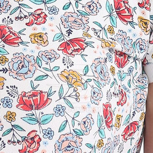 Colección de Verano, Camiseta Polo Estampada para Mujer, Tela Cómoda, Prenda Moderna, Camiseta Polo Estampada para Mujer en Venta - Product Image 5