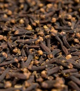 Girofle entier séché de qualité supérieure utilisé dans (Indian Laung) pour la cuisine, les produits à base de plantes, le thé et la médecine - Product Image 3