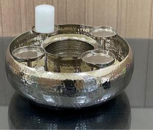 Portavelas de diseño martillado de aluminio, portavelas decorativo de lujo para eventos, portavelas de diseñador asequible más vendidos - Product Image 1