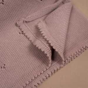 Nouveauté OEM/ODM, couverture tricotée à motif sculpté écologique en coton biologique super doux pour nouveau-né, couverture d'emmaillotage pour bébé - Product Image 1