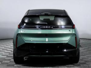 SUV 2023 R X AWD Automatique avec Barres de Toit Métalliques, Volant à Gauche, Sièges en Cuir, Batterie au Lithium, Toit Ouvrant Panoramique Unique, ACC - Product Image 2