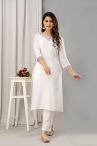 Conjunto de Kurta y Pantalones Bordados de Muselina Pura Étnica India y Dupatta de Organza, Traje Informal de Verano para Fiestas a Precio de Mayoreo - Product Image 4