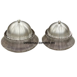 Calentador de alimentos de metal acabado mate diseñador venta al por mayor de lujo nuevo metal Hotpot forma redonda decorativa cazuela de metal de lujo - Product Image 1