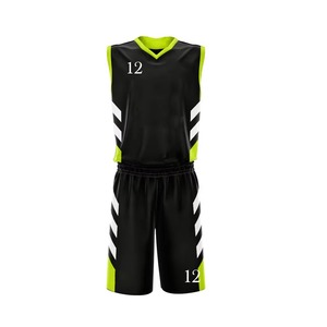 Conjunto de uniforme de baloncesto personalizado para hombre, camiseta de fútbol de alta calidad, conjunto de uniformes, pantalones cortos, torneo de entrenamiento de tela duradera - Product Image 2