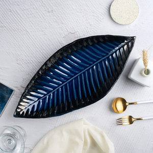 Trending Stylish Decor <b>Leaf</b> Tray Handmade Aluminium Platter For Dining Household Wedding Party Kitchen Serving Hotels Restaurant - Product Image 3