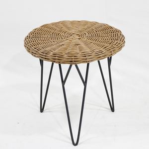 Artex Dong Thap Table Basse Ronde Cadre en Fer Noir Tissé à la Main Style Rotin Marron Dessus en Spirale pour Usage Intérieur et Extérieur - Product Image 1