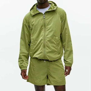 Couleur contrastée En Gros Personnalisé Unisexe Coupe-Vent Shorts Ensemble Pour Hommes Sur Mesure Couleur Nylon Polyester Personnalisé Court - Product Image 4