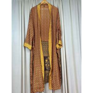 Recycled Silk Sari Women's Boho Chic Vintage Lounge Dress <b>Beach</b> Cover-Up Robe Regal Gypsy House Style for Resort Wear <b>Kimono</b> - Product Image 4