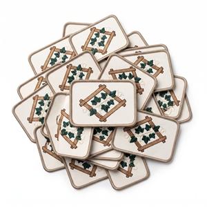 Écusson personnalisé de marque, motif bouclier en écorce de bouleau et mousse verte, avec bordure gris sergé blanc cassé, thermocollant - Product Image 5