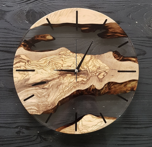 Reloj de pared de resina epoxi hecho a mano con detalles dorados, decoración del hogar, artesanías artísticas de la India - Product Image 2