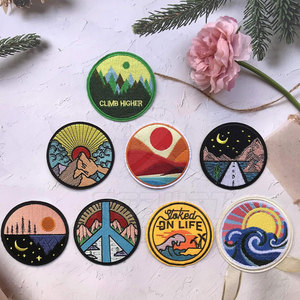 Parches Bordados Redondos de Diseño Simple, Termoadhesivos, de Tela de Algodón Ligera, Colores y Tamaños Personalizados para Uniformes, Gorras y Bolsos - Product Image 4
