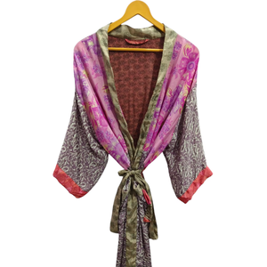 Patchwork Kimono Robe Bikini Cover Up Night Wear Long Robe, Kimono Sari en soie recyclée vintage indien fait à la main, - Product Image 1