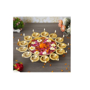 Grand bol rond en métal pour décoration d'entrée de maison avec des fleurs flottantes Diyas et de l'eau - Product Image 5