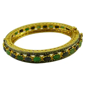 Brazalete de Lujo con Baño de Oro y Esmeraldas y Zafiros, Joyería Premium - Product Image 2