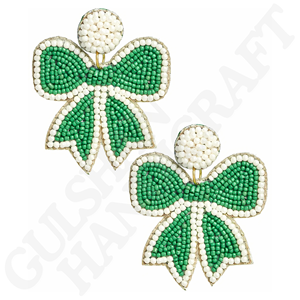 Boucles d'oreilles en perles Emma Bow faites à la main Bijoux élégants et chics pour mariages, fêtes et style de tous les jours au design intemporel pour filles - Product Image 6