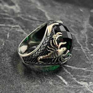 Anillo de Plata de Ley 925 para Hombre con Circonita Verde, Diseño Grabado de Escorpión, Anillo con Signo del Zodiaco Escorpio, Joyería de Moda, Regalo - Product Image 5