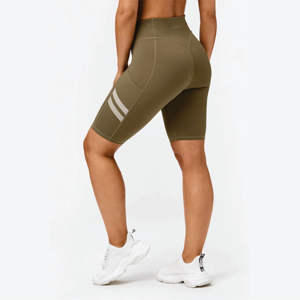 Short de vélo Epic 74% polyester 26% élasthanne à séchage rapide pour évacuer la transpiration - Product Image 2