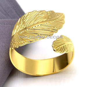 Anneau de serviette de luxe fait main, rond, en aluminium, en forme de feuille, pour la décoration de table de mariage, en stock et prêt à l'emploi - Product Image 1