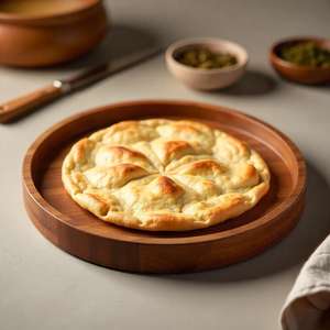 Assiette à chapati élégante en bois d'acacia écologique, faite à la main, personnalisable, durable, naturelle, pour la cuisine, les restaurants, élégante - Product Image 2