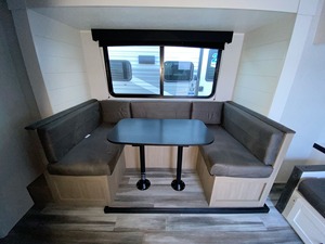 Nouvelle remorque Jayco Jay F-l-i-g-h-t Slx 197MB 2026 prête à la vente - Product Image 4