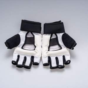 Cómodos guantes de medio dedo para entrenamiento deportivo Fitness Ciclismo Gimnasio Entrenamiento Conducción y actividades al aire libre con agarre fuerte - Product Image 2