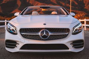 รถเบนซ์ S560 Cabriolet ปี 2020 สภาพดี ใช้งานน้อย 17,400 ไมล์ เครื่องยนต์ V8 Twin-Turbo อุปกรณ์ครบครัน เคยเป็นเจ้าของในแคลิฟอร์เนีย - Product Image 1
