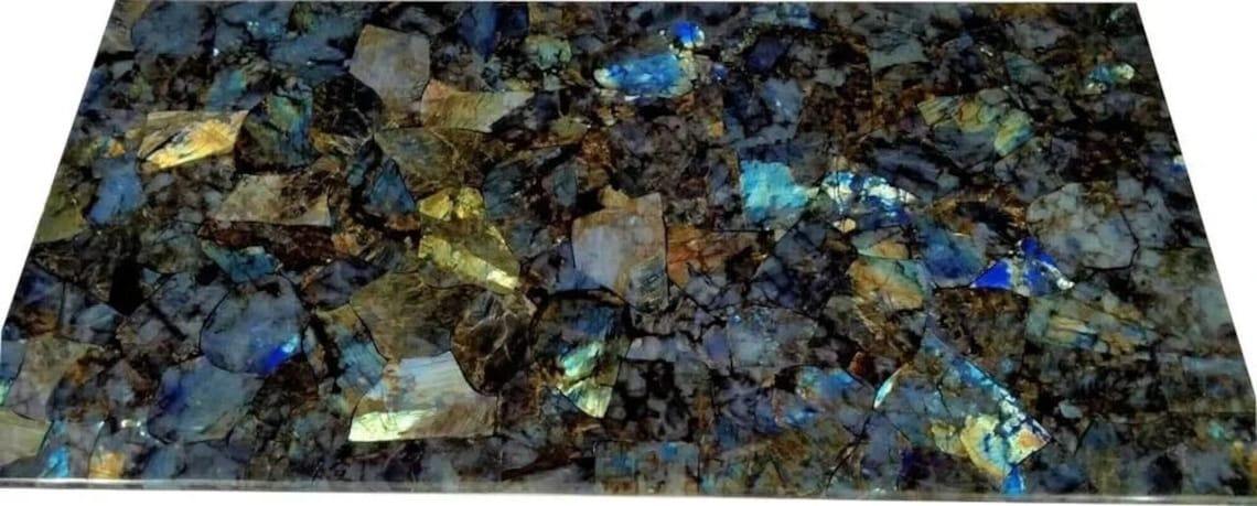 ตามที่แสดงในภาพ