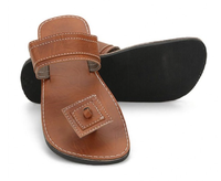 Sandales en cuir véritable de style marocain Femmes Chaussures habillées d'été Semelle extérieure Oxford Anneau d'orteil Design anti-glissant OEM Caoutchouc supérieur