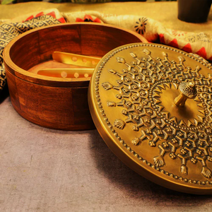 Caja de Chapati Roti de trabajo con incrustaciones pesadas de latón puro náutico de 9 "con pinzas, caja de Chapati para cocina, cazuela de olla caliente para caja de servidor - Product Image 3