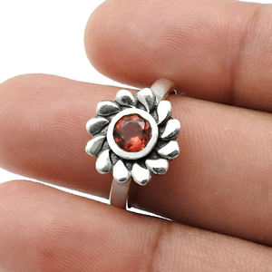 Dainty Birthstone <b>Rings</b> Luxury Hand Crafted 925 Sterling Silver Red Garnet Gemstone Floral Design Birthstone <b>Rings</b> <b>For</b> Women OEM - Product Image 5
