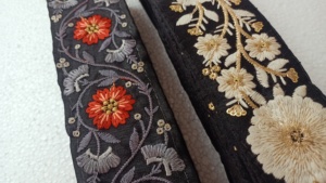 Rubans et lacets brodés à la machine sur mesure pour robes de mariée en design floral en largeur de 1.5 pouces et 2 couleurs - Product Image 5