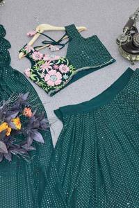 Faux Georgette Lehenga Choli de diseñador para mujer, trabajo de bordado de lentejuelas de la mejor calidad para fiesta de boda, venta al por mayor, ocasiones especiales - Product Image 2