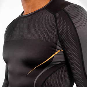 Rashguard à col rond et manches longues pour arts martiaux, vêtement de sport personnalisable avec impression numérique, séchage rapide, compression en Spandex/Polyester pour MMA - Product Image 4