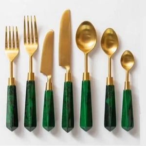 Cuillères élégantes en laiton/acier inoxydable avec poignée en acrylique Taille personnalisable pour servir lors de fêtes - Product Image 6