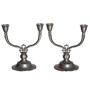 Portavelas Contemporáneo Hecho a Mano de Aluminio Ecológico y Duradero, Silueta Elegante y Delgada para Decoración Minimalista de Lujo para el Hogar - Product Image 4