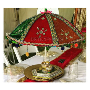 Décoration de mariage avec parapluie suspendu en fibre Parapluie traditionnel pour Mehndi Stage Parapluies de mariage indien Chattars Parsols - Product Image 5