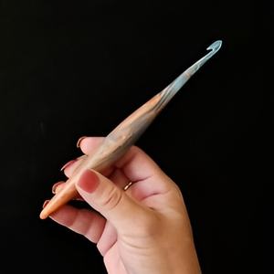 Ensemble de crochets en résine légère à bas prix Poignée confortable ultra-durable pour les projets de couture à tricoter et de bricolage faits à la main - Product Image 2