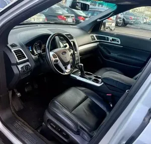 Ford Explorer XLT 2013 - Product Image 2