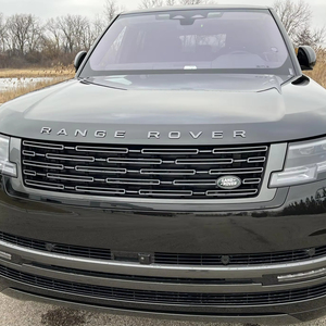 แลนด์โรเวอร์ เรนจ์โรเวอร์ SE ปี 2023 เครื่องยนต์เทอร์โบชาร์จ 6 สูบ 395 แรงม้า ระบบขับเคลื่อนสี่ล้อ เบาะหนัง ระบบควบคุมความเร็วอัตโนมัติแบบปรับได้ ตัวถังสีดำ รถเกียร์อัตโนมัติ 8 สปีด พวงมาลัยซ้าย - Product Image 4