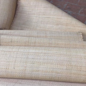 Gran cantidad de rollos tejidos de ratán para decoración de interiores suministrados por Bao Tram Anh Vietnam - Product Image 2