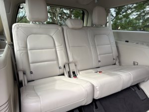 รถยนต์มือสองสภาพดี ปี 2020 ลินคอล์น นาวิเกเตอร์ แอล รีเสิร์ฟ - Product Image 6