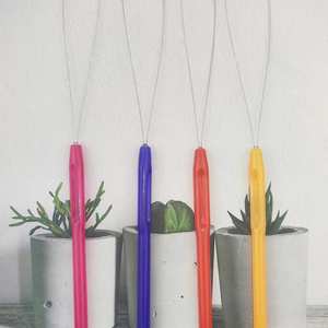 Paquete de 5 herramientas coloridas para extensiones de cabello, aguja de bucle y enhebrador, cuentas de gancho y alicates para extensiones de cabello - Product Image 2