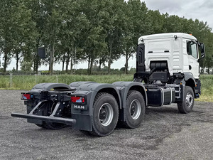 Chasis de cabina usado con dirección izquierda para TGS 33.400 BB CH 6x4 Diésel, estándar de emisiones Euro 2, 371 CV, 21-30T - Product Image 5